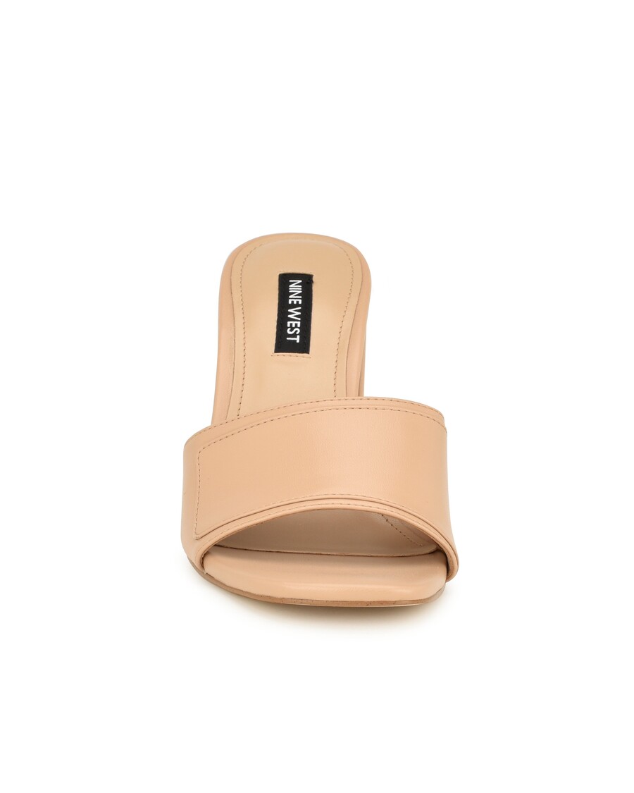 Dziewięć Sandałów Wsuwanych Irysa Zachodniego