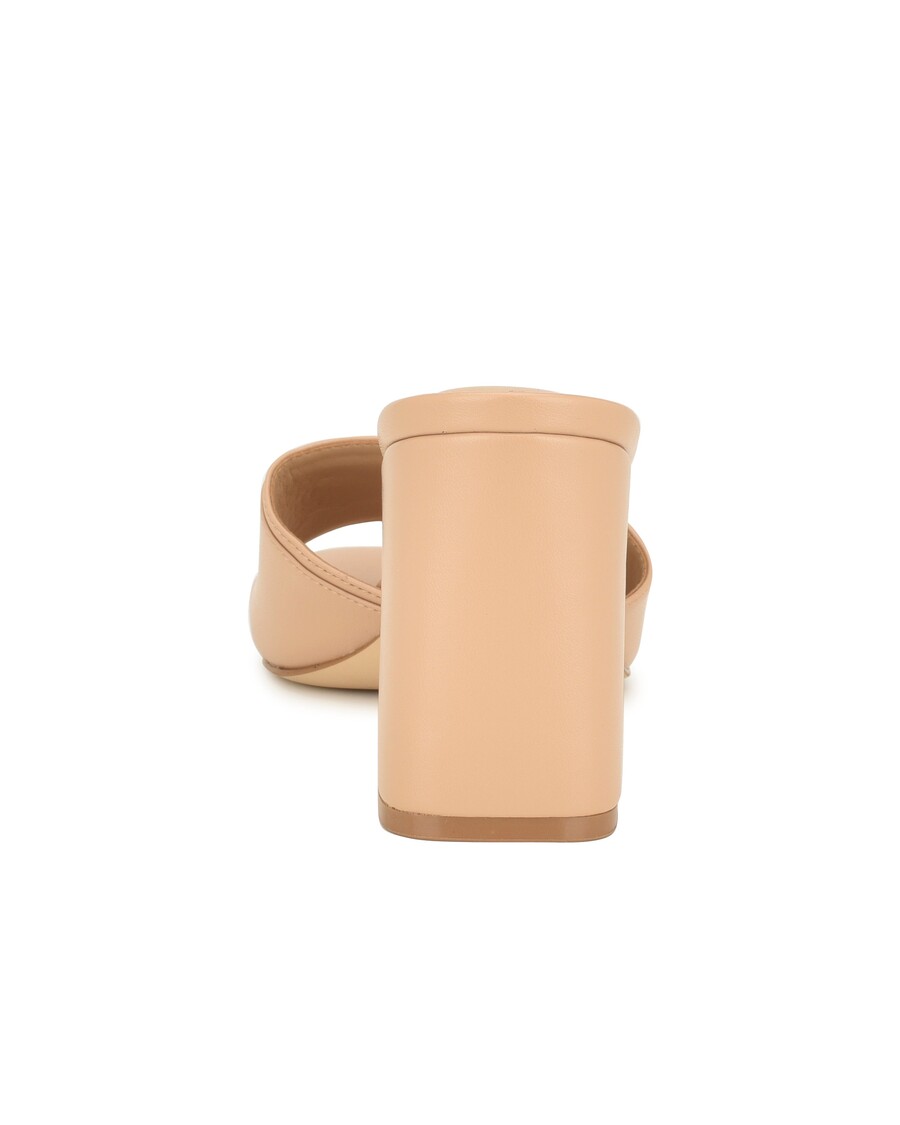 Dziewięć Sandałów Wsuwanych Irysa Zachodniego