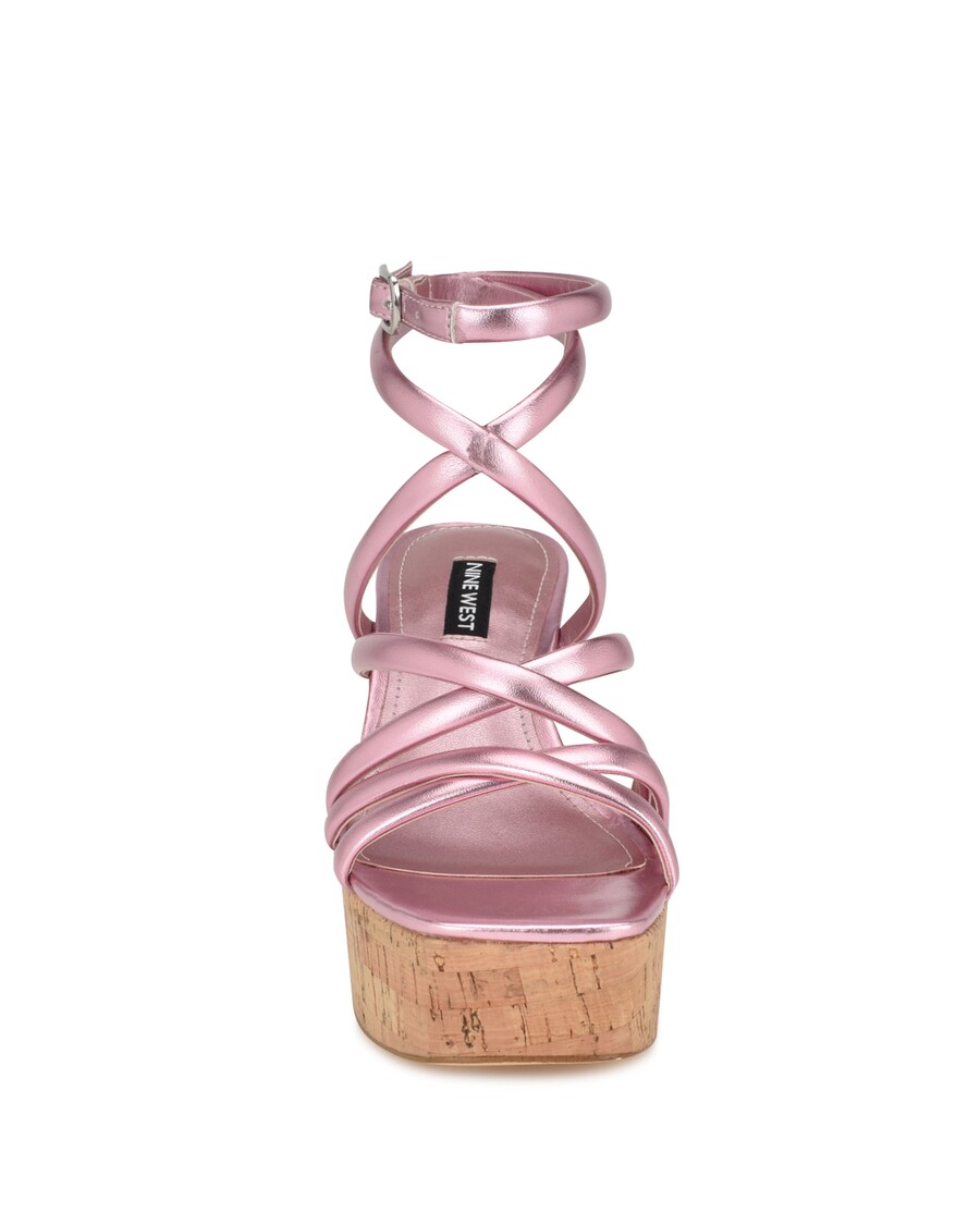 üheksa Läänekorgist Platvormiga Kiilrihmaga Sandaalid