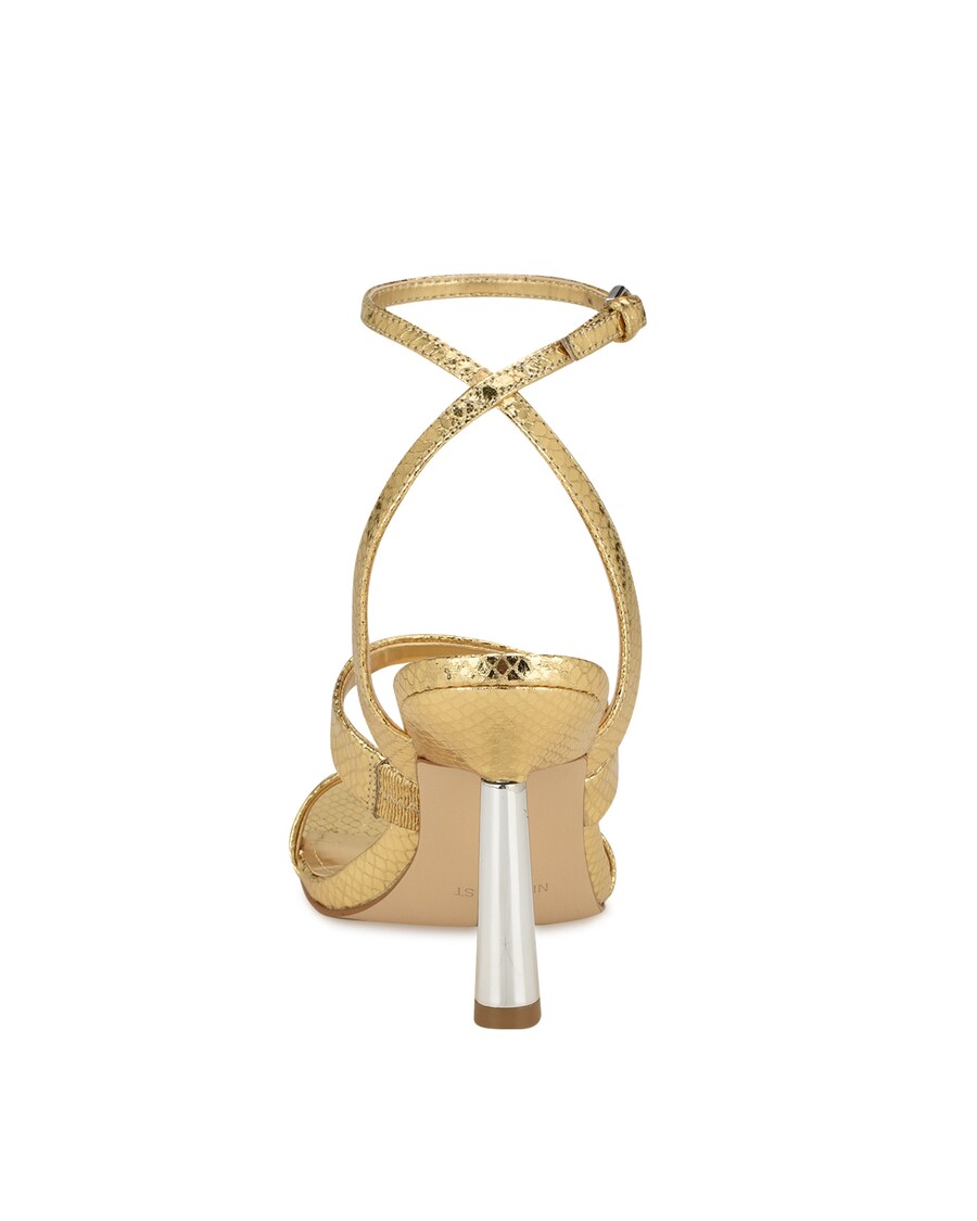 Нине вест кииа сандале са траком за глежање