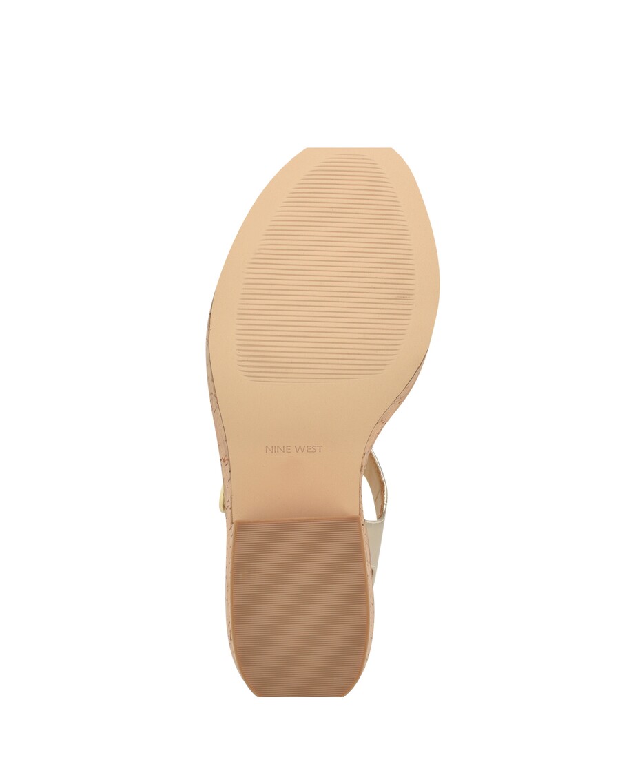 Deviņas Rietumu Amye Potītes Siksnas ķīļa Sandales