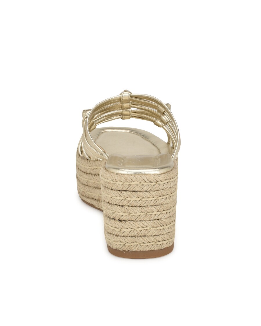 эспадрильи на танкетке девяти западных кристи