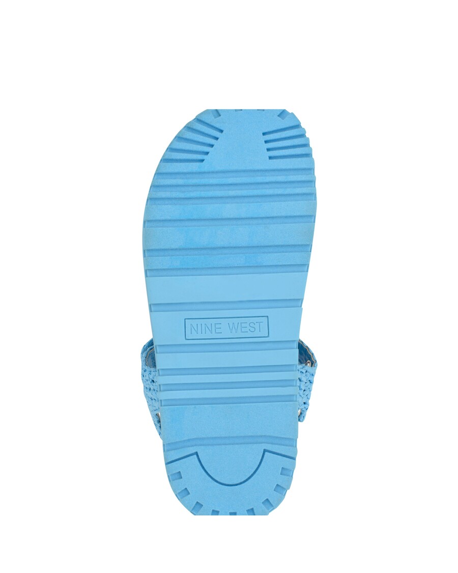 Sandále S Deviatimi Západnými Dinrahmi