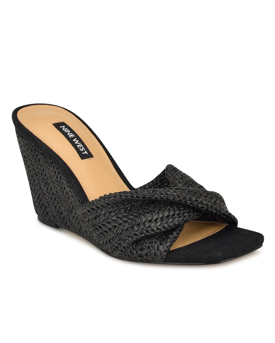 девет вест никхил сандале на клин