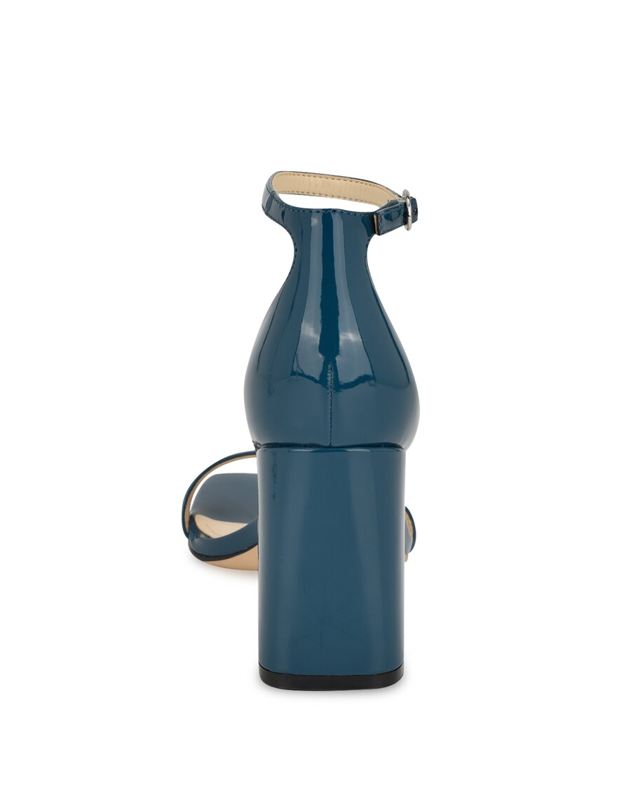 Deviņas Rietumu Ilea Potītes Siksnas Sandales