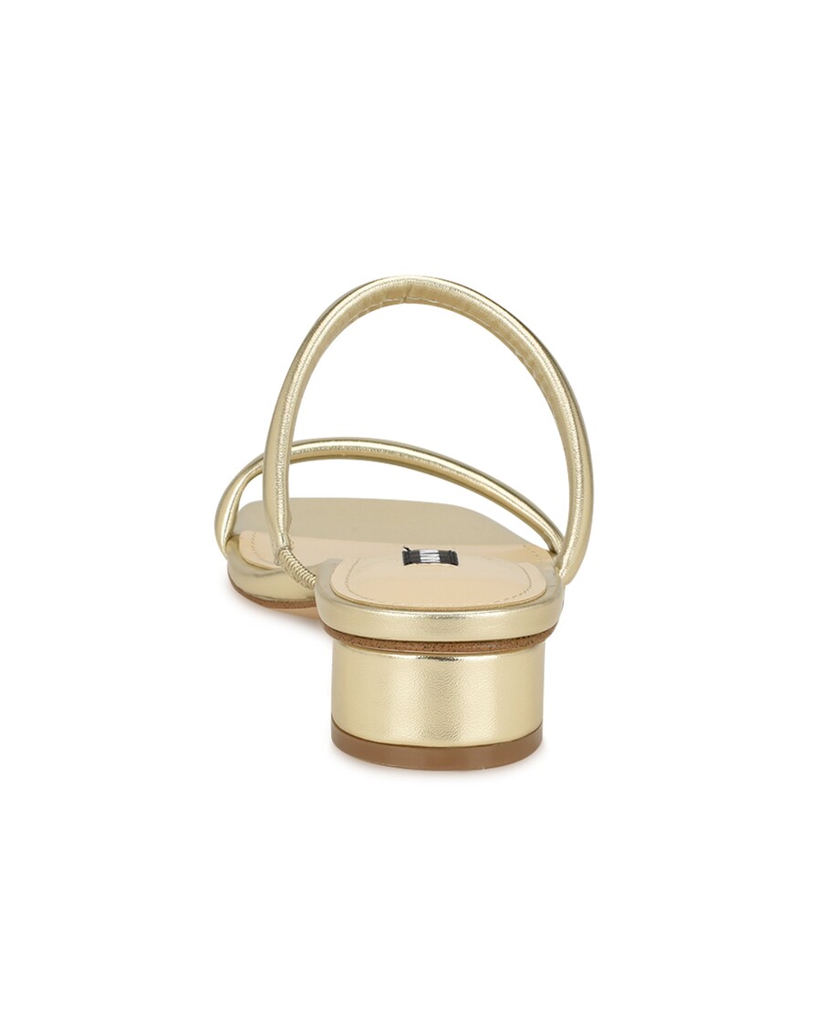 Kilenc West Morella Csúszdaszandál