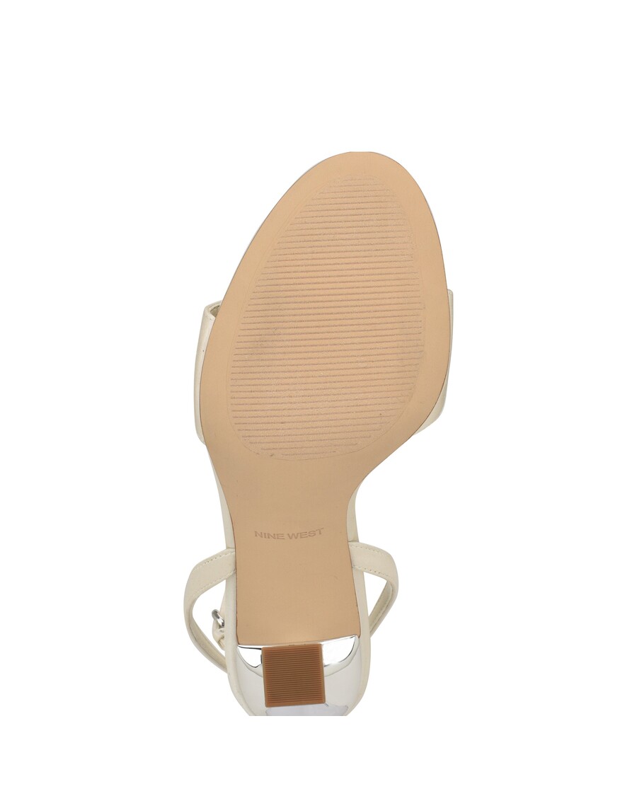 Sandały Z Paskami Na Kostce I Rozetą Dziewięć West Neve