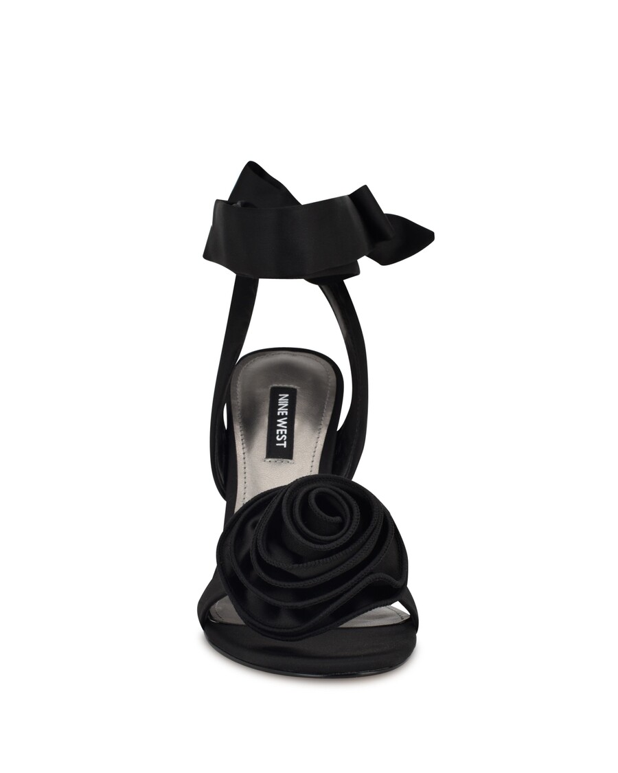 Nove Sandali Con Rosetta West Krave