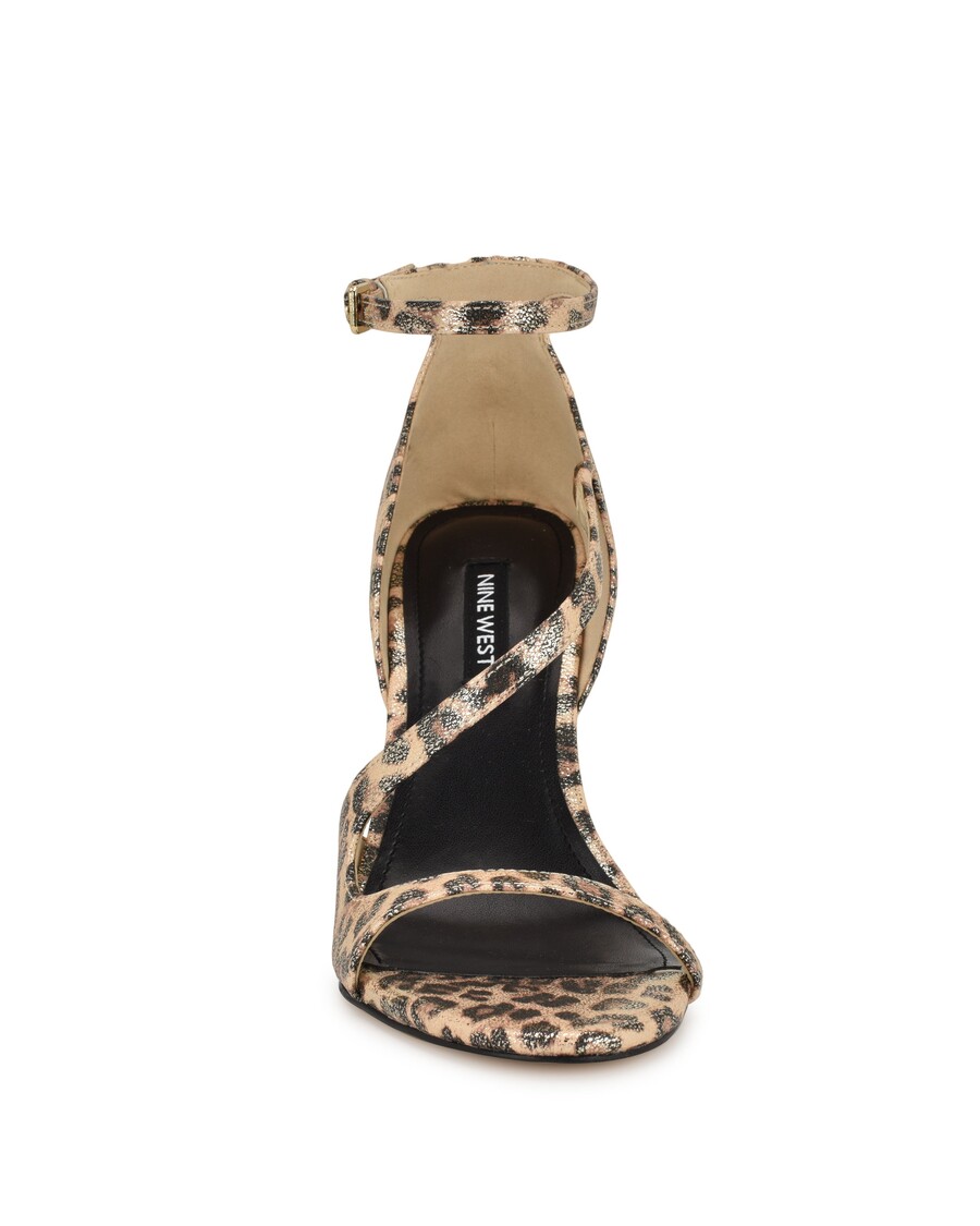 Deväť Západných Shimmy Sandálov