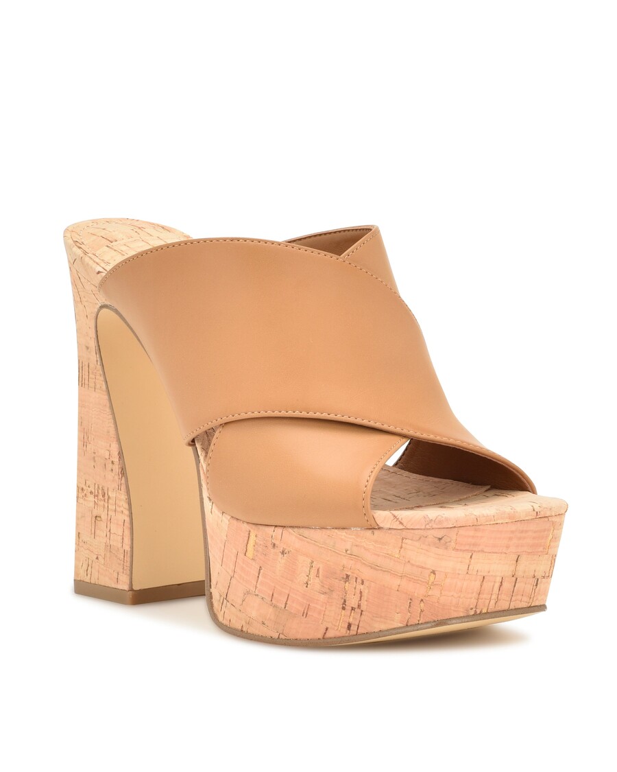 εννέα σανδάλια πλατφόρμας West Girlz