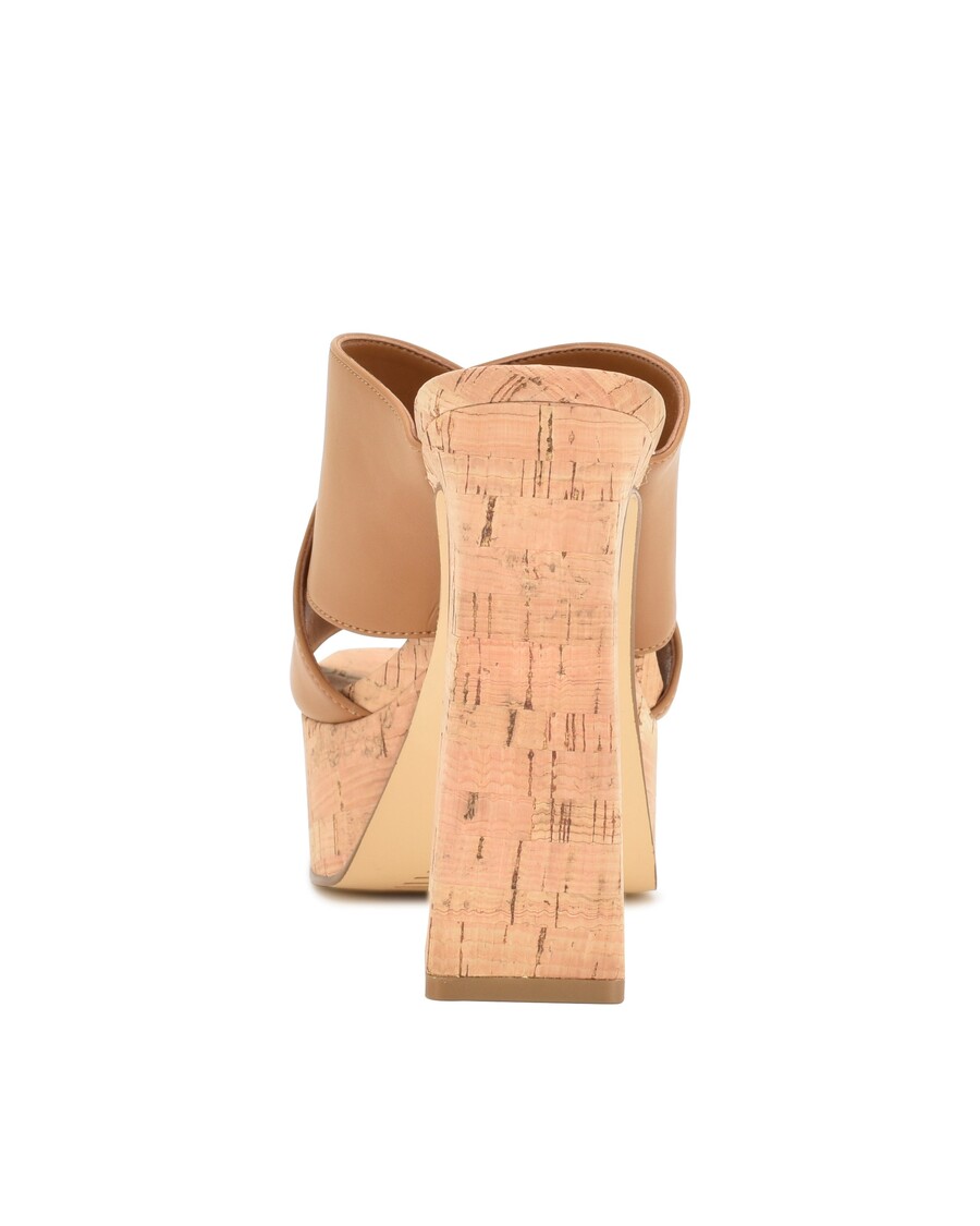 εννέα σανδάλια πλατφόρμας West Girlz