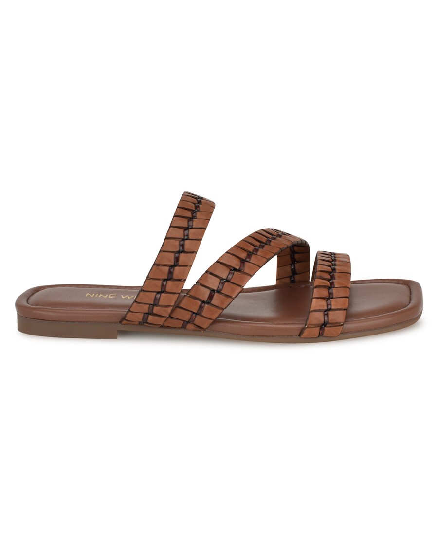 Sandali Z Ravnimi Paščki Nine West Quinlea