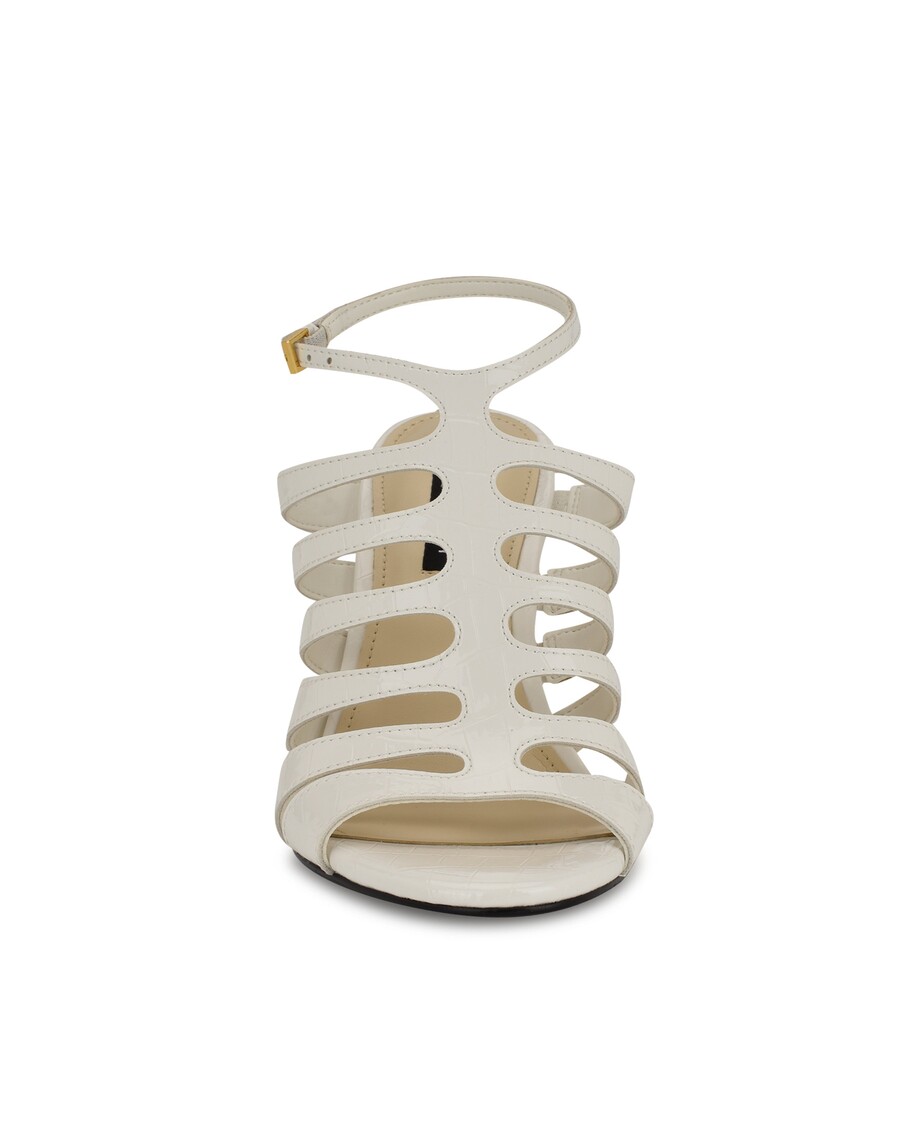 üheksa Läänesaleeni Puuriga Rihmaga Sandaalid