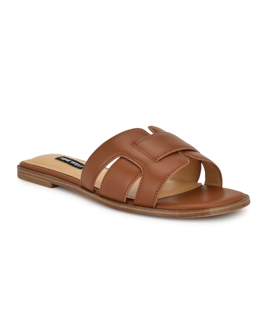 üheksa Lääne-germani Lamedat Slaidist Sandaalid