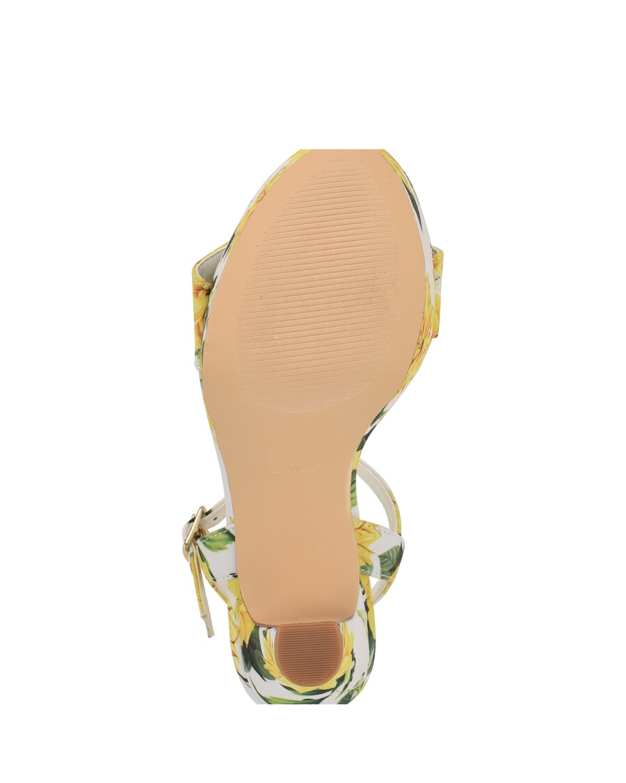 üheksa West Solas Platvormiga Sandaalid