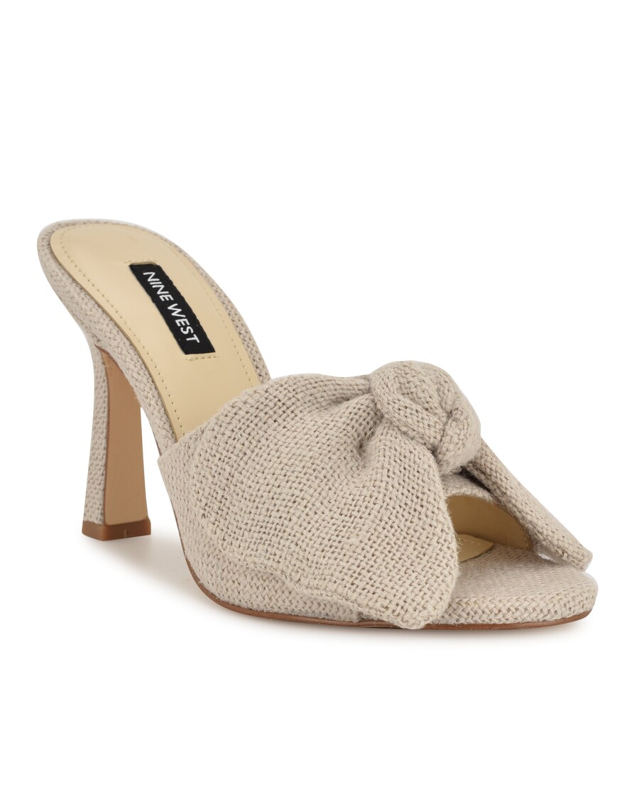 Sandały Typu Mule Dziewięć West Trina Z Kokardką