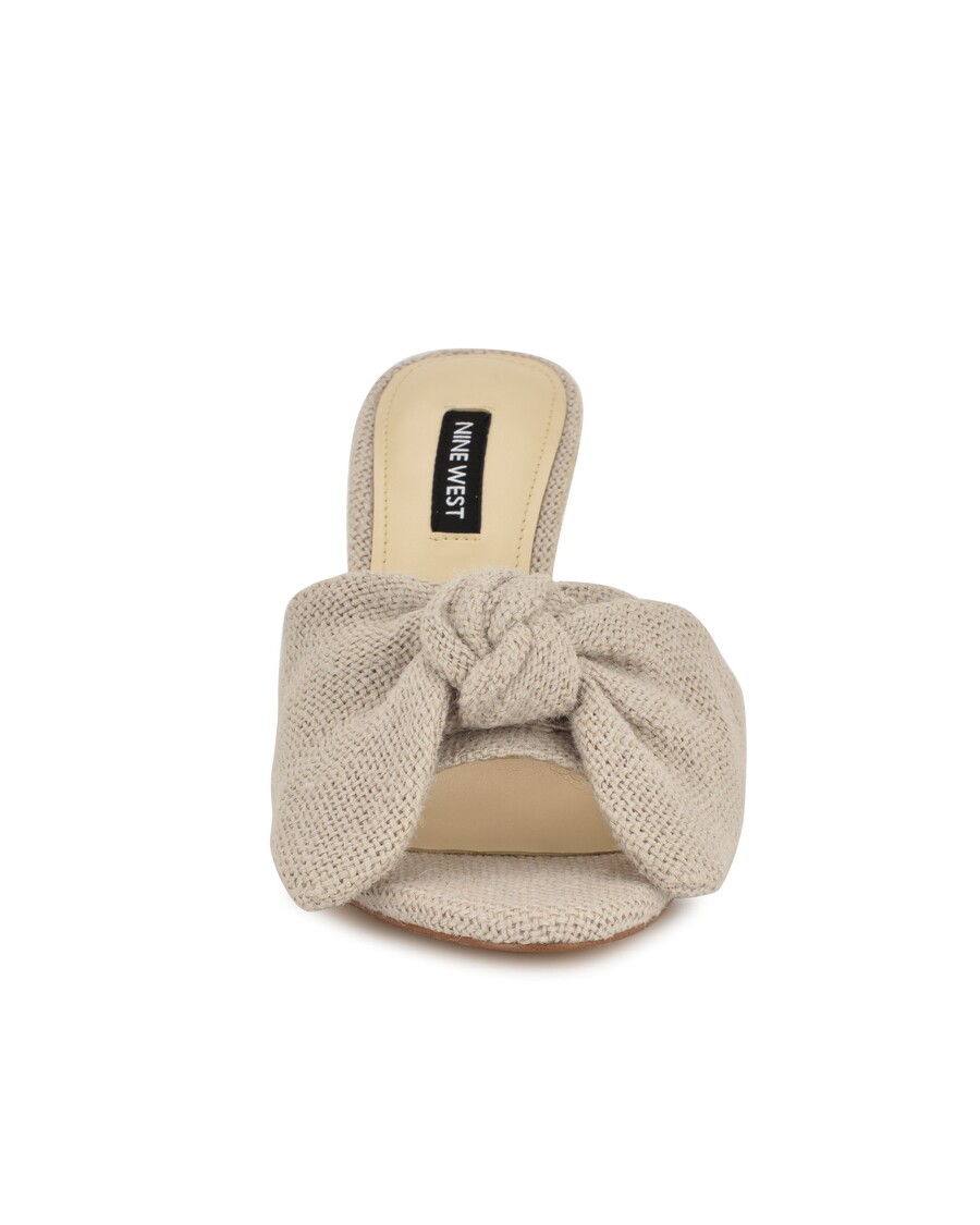 Sandały Typu Mule Dziewięć West Trina Z Kokardką